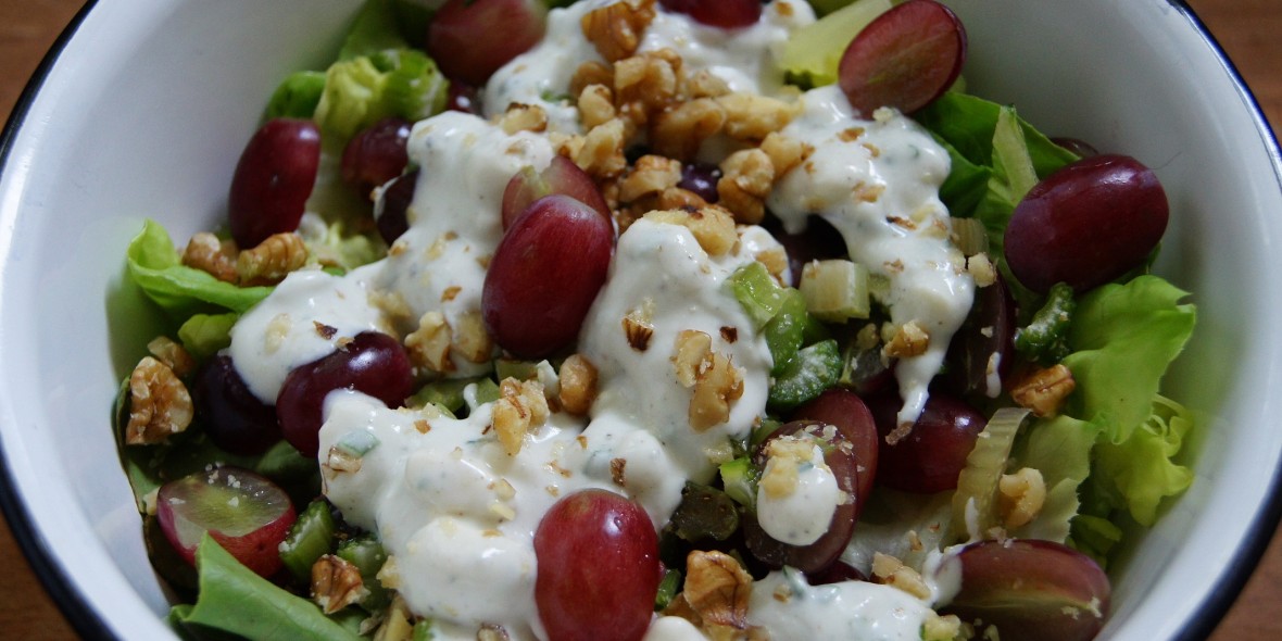 herbstlicher Salat mit Trauben und Roquefort - Natürlich Lecker