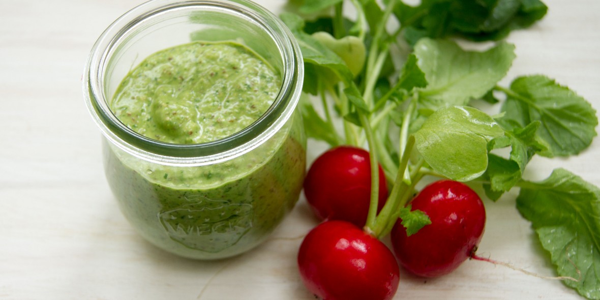 Radieschenblätter Pesto - Natürlich Lecker