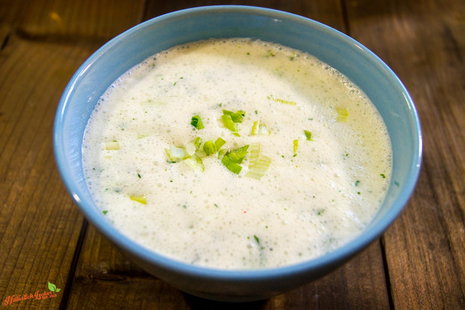 Sauerrahm-Kräuterdressing - Natürlich Lecker